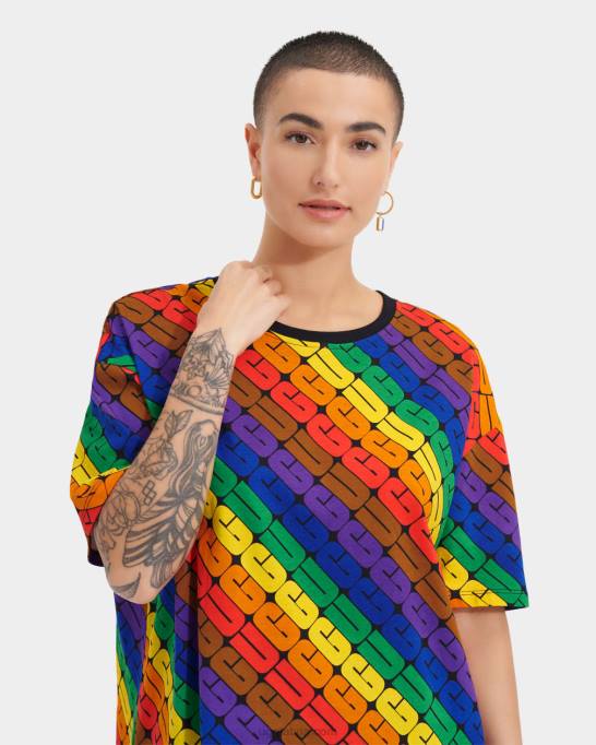 visi dzimumi UGG toni oversized tee lepnums Z48J1191 varavīksnes logotips