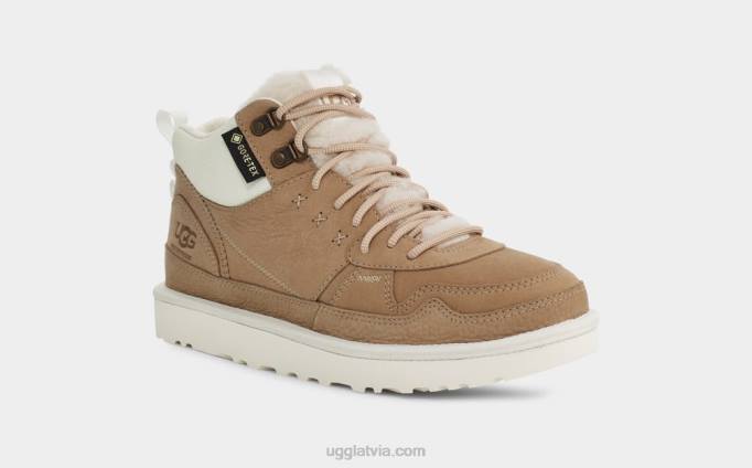 sievietes UGG augstiene, goretex Z48J525 smiltis