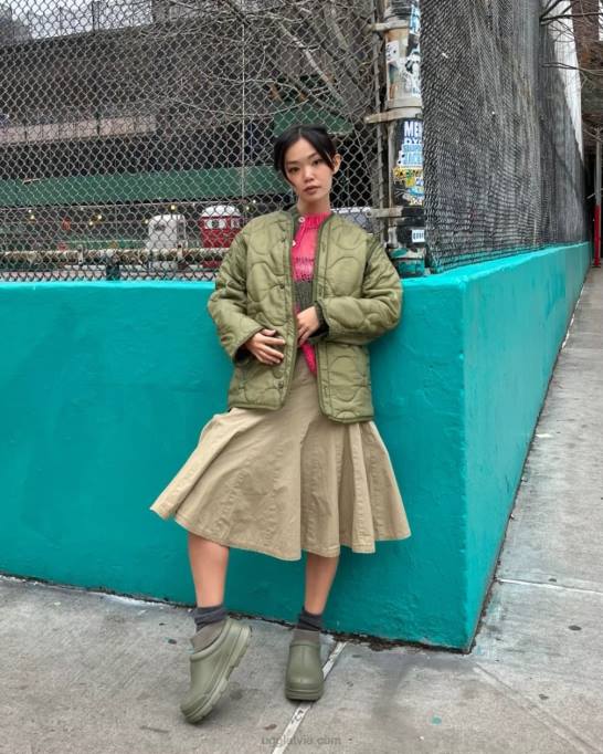 sievietes UGG tasmans x Z48J426 dedzināta olīve