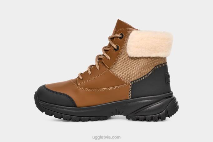sievietes UGG yose fluff v2 Z48J562 kastanis