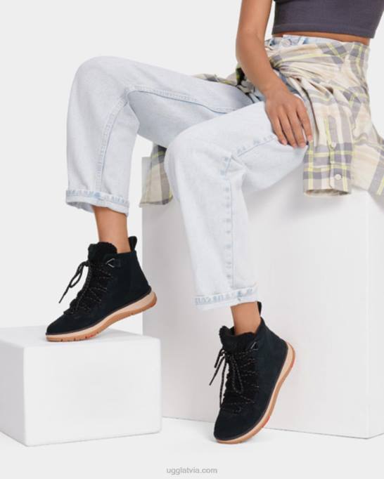 sievietes UGG ezeru mantojums vid Z48J711 melna zamšāda