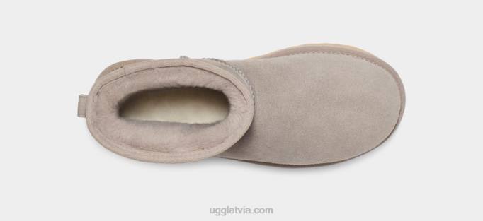 sievietes UGG klasisks mini ii zābaks Z48J854 ugunskurs