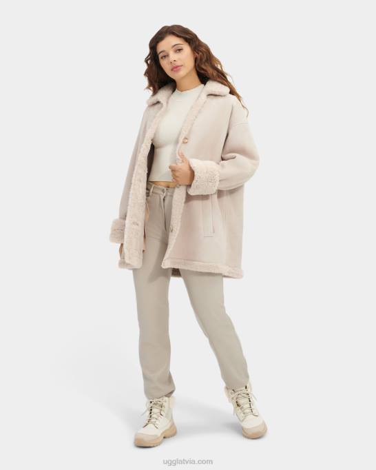 sievietes UGG Faydon reversable shearling jaka Z48J2268 smiltis